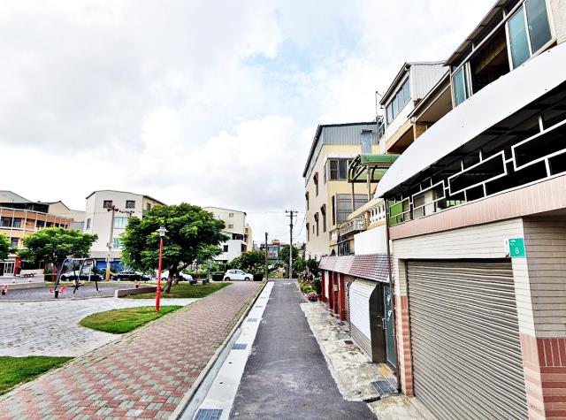 學甲區八德街透天