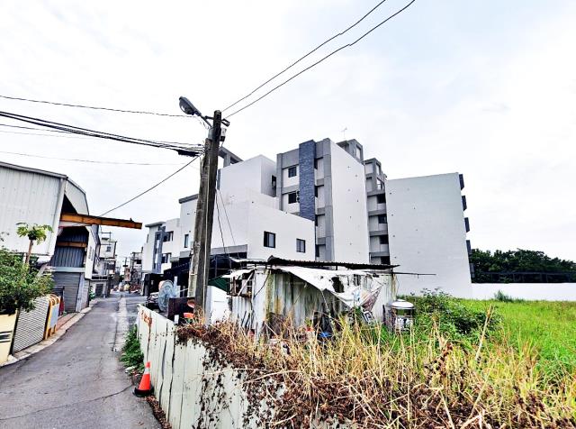 六腳鄉蘇厝寮電梯三房