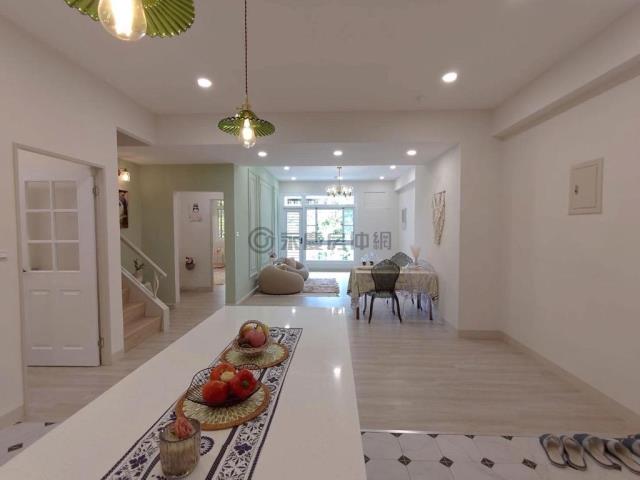 三多商圈大四房平車樓中樓