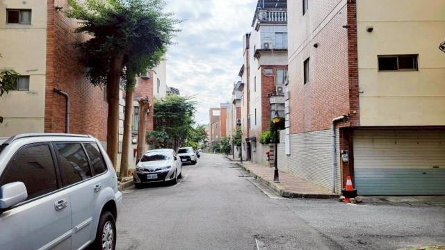 新竹香山透天-13