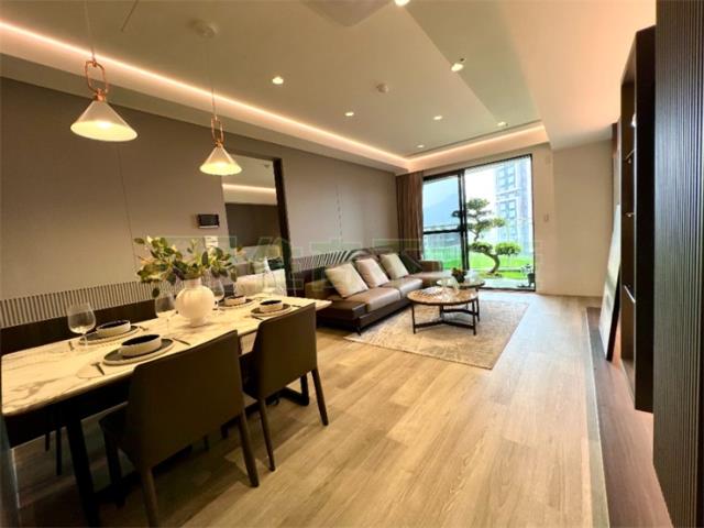 中都綠景輕豪宅雙平車