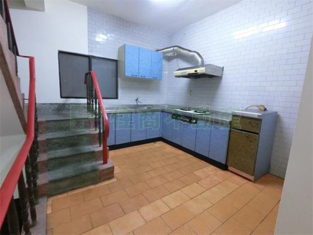 高雄三民區透天-4