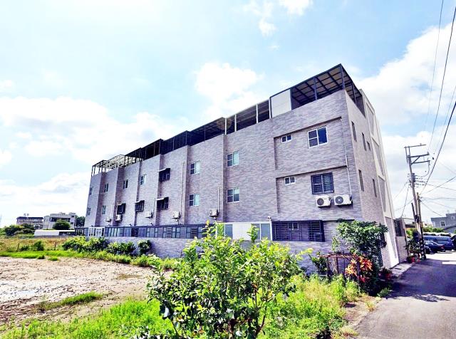 新市區社內透天別墅