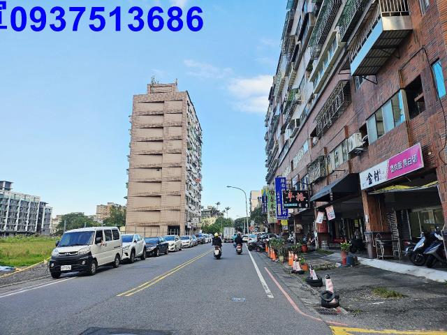 宜蘭縣宜蘭市女中路二段蘭陽富邑店面出售