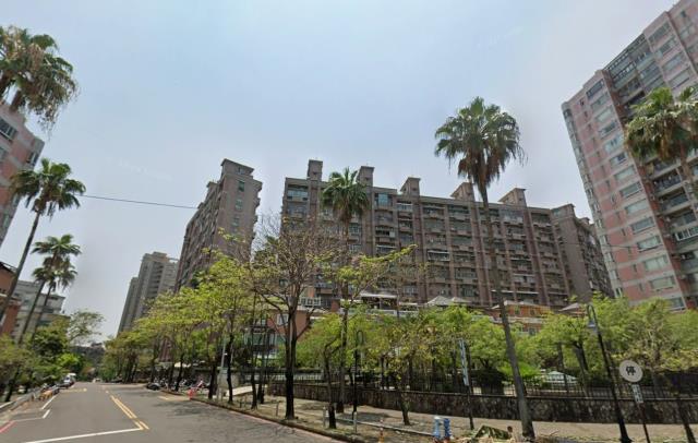 鳥松拍賣大樓-6