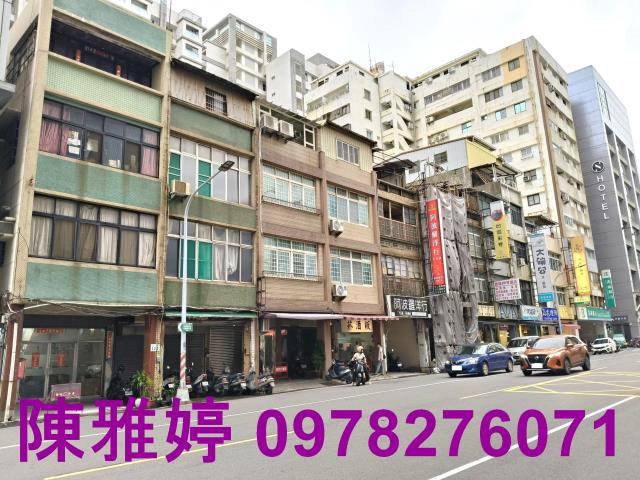 高雄前金透天-4