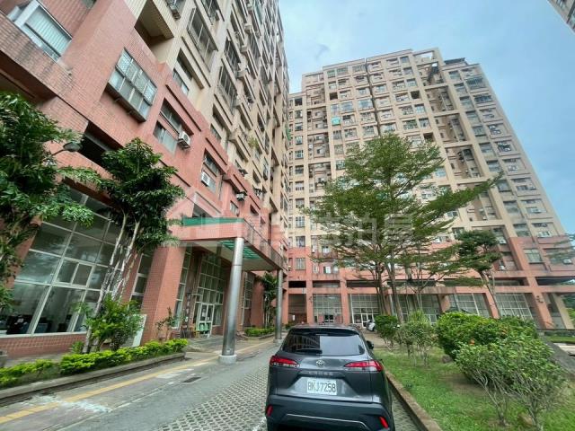 新北淡水法拍大樓-0