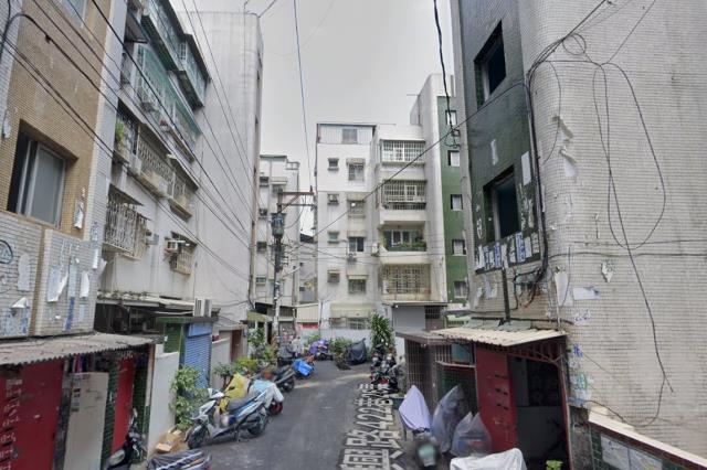 鳳山公寓法拍-4