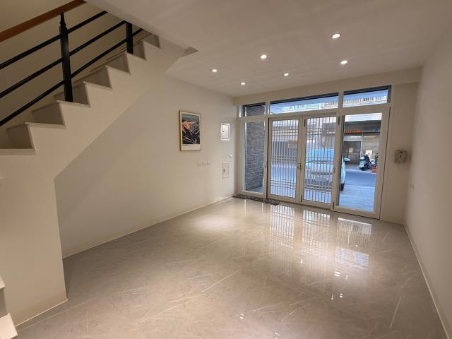 五王國小1樓南工街大日坎城中華路兵仔市場