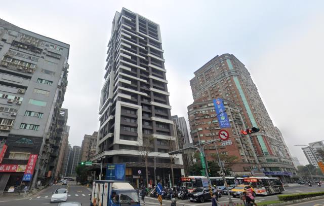 三重華廈法拍-0