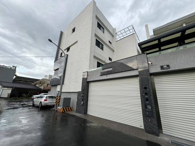 台南法拍透天-5