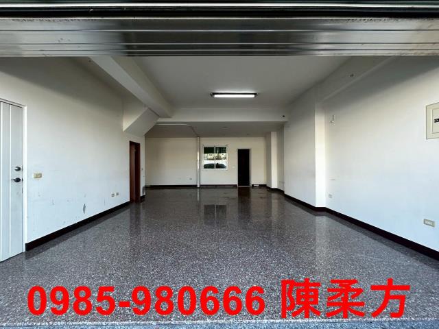 港坪公園第一排7米大面寬黃金透天店住