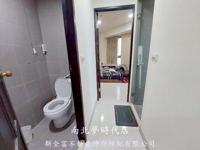 台南東區大樓-11