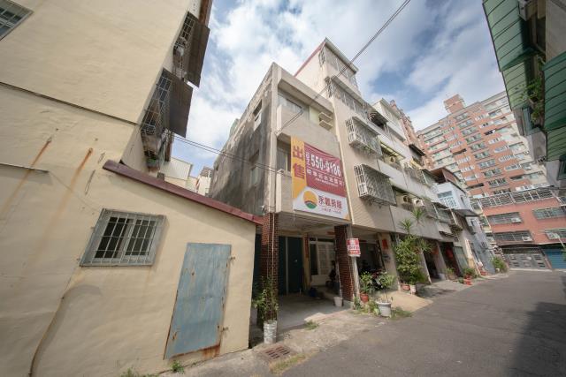 高雄左營透天-2