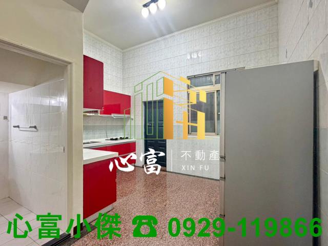 高雄岡山透天-1