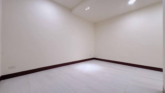 平鎮獅子林美透天店面