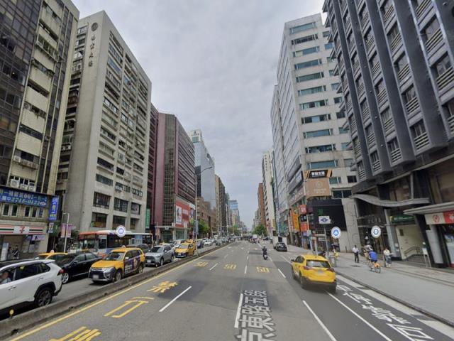 台北松山法拍大樓-7