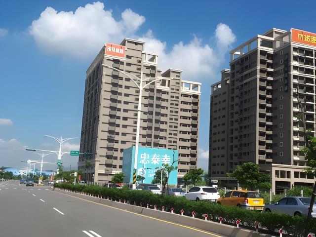 桃園桃園區法拍大樓-1