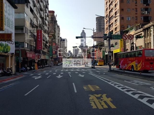 台北大同區法拍大樓-7