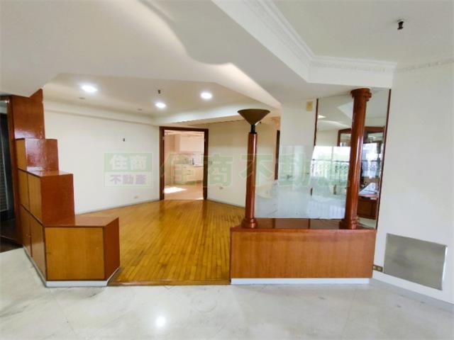 高雄苓雅大樓-1