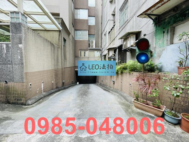 台北法拍大樓-5