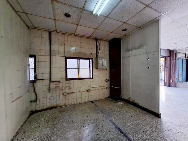 台南仁德店面-7