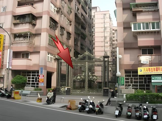 基隆中正區大樓法拍-1