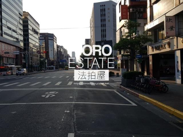 台北拍賣大樓-7