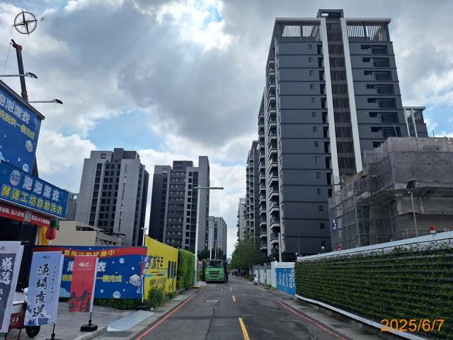 台中北屯法拍大樓-1