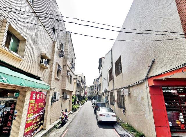 台南法拍透天-3