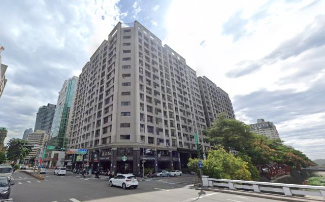 西區法拍店面-0