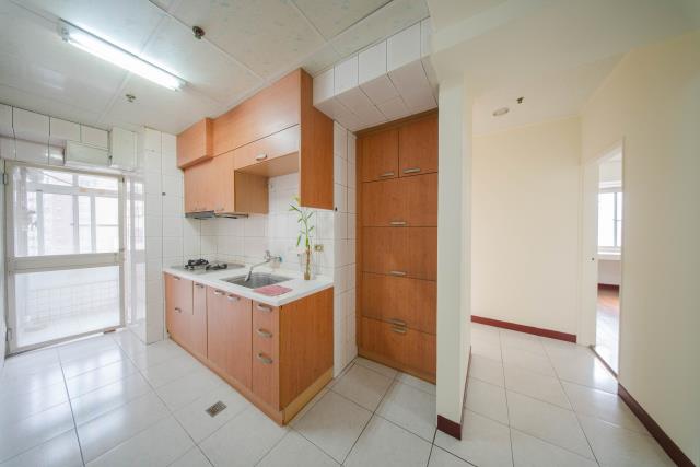 高雄三民區大樓-2