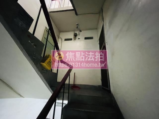 台北松山公寓法拍-7