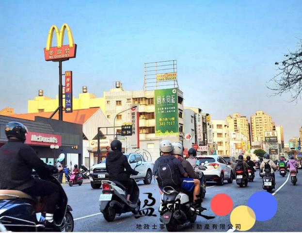 高雄三民區店面-1