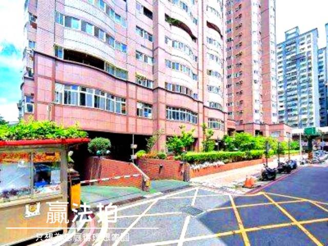 新北三重法拍華廈-2