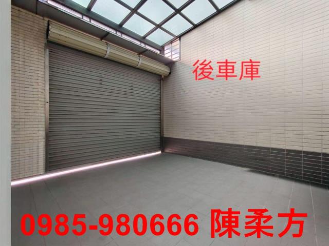 水上邊間透天美別墅雙車庫