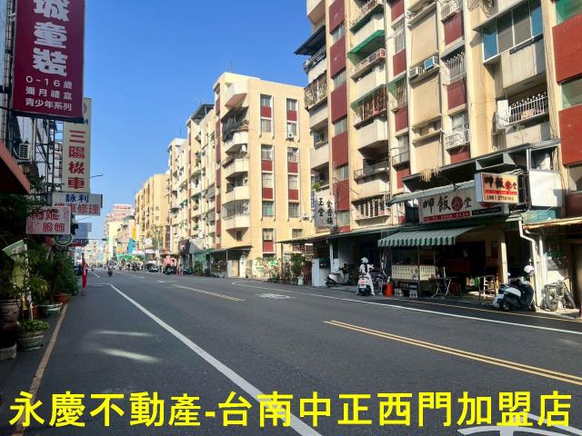 台南東區透天-13