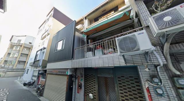 東區拍賣透天-2