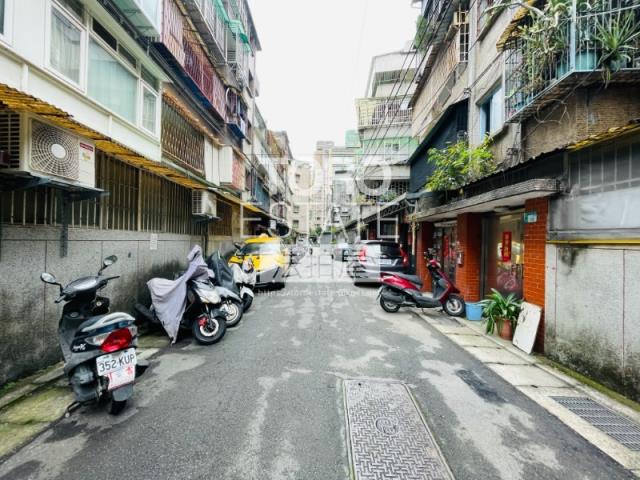 新北中和公寓法拍-7