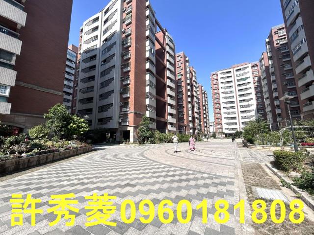 高雄岡山大樓-1