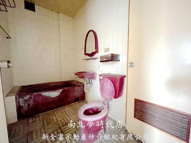 台南中西區透天-8