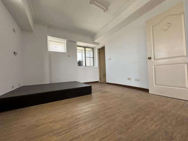 高雄岡山大樓-8