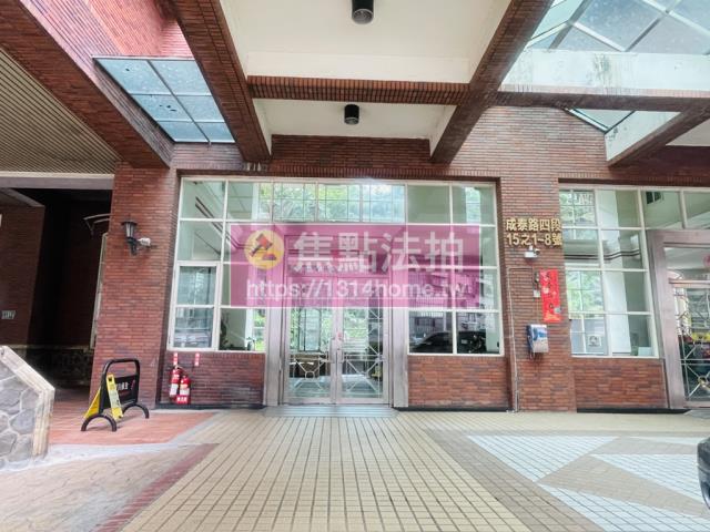 五股法拍大樓-7