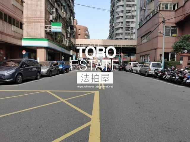 新北大樓法拍-6