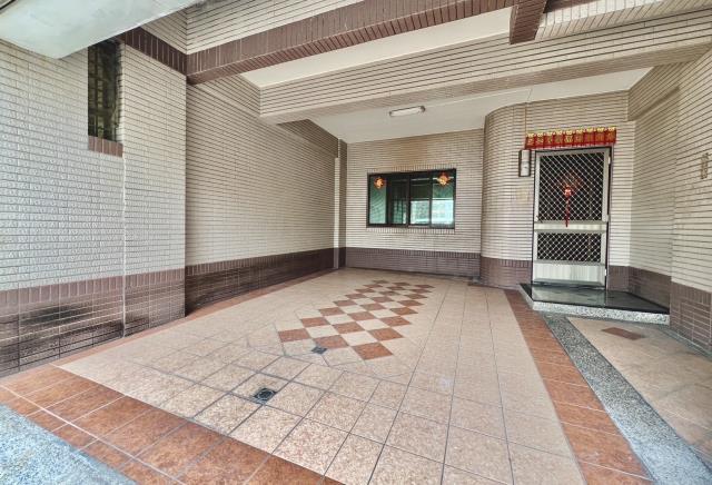 高雄小港透天-1