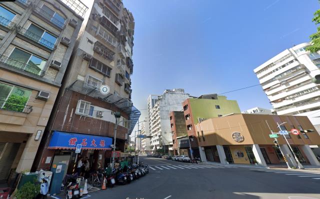 高雄鹽埕法拍大樓-8