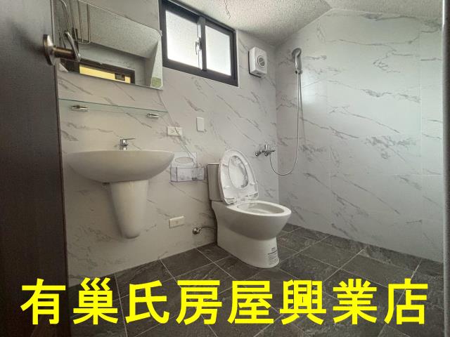 嘉義新港透天-11