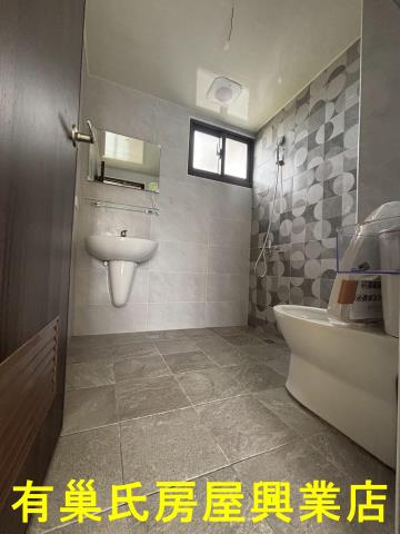 嘉義新港透天-8