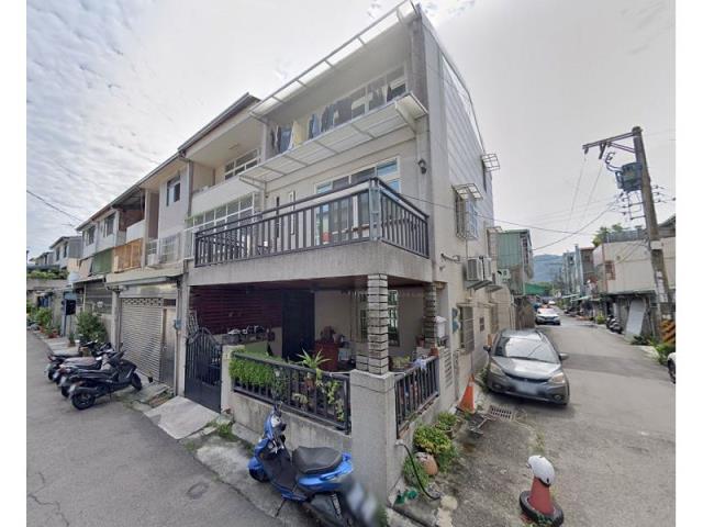 台中太平法拍透天-1