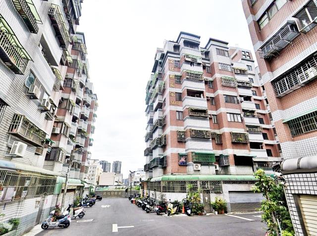 台南東區華廈法拍-2